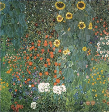 150の主題の芸術作品 Painting - ひまわりのある農家の庭 グスタフ・クリムトのモダンな装飾の花
